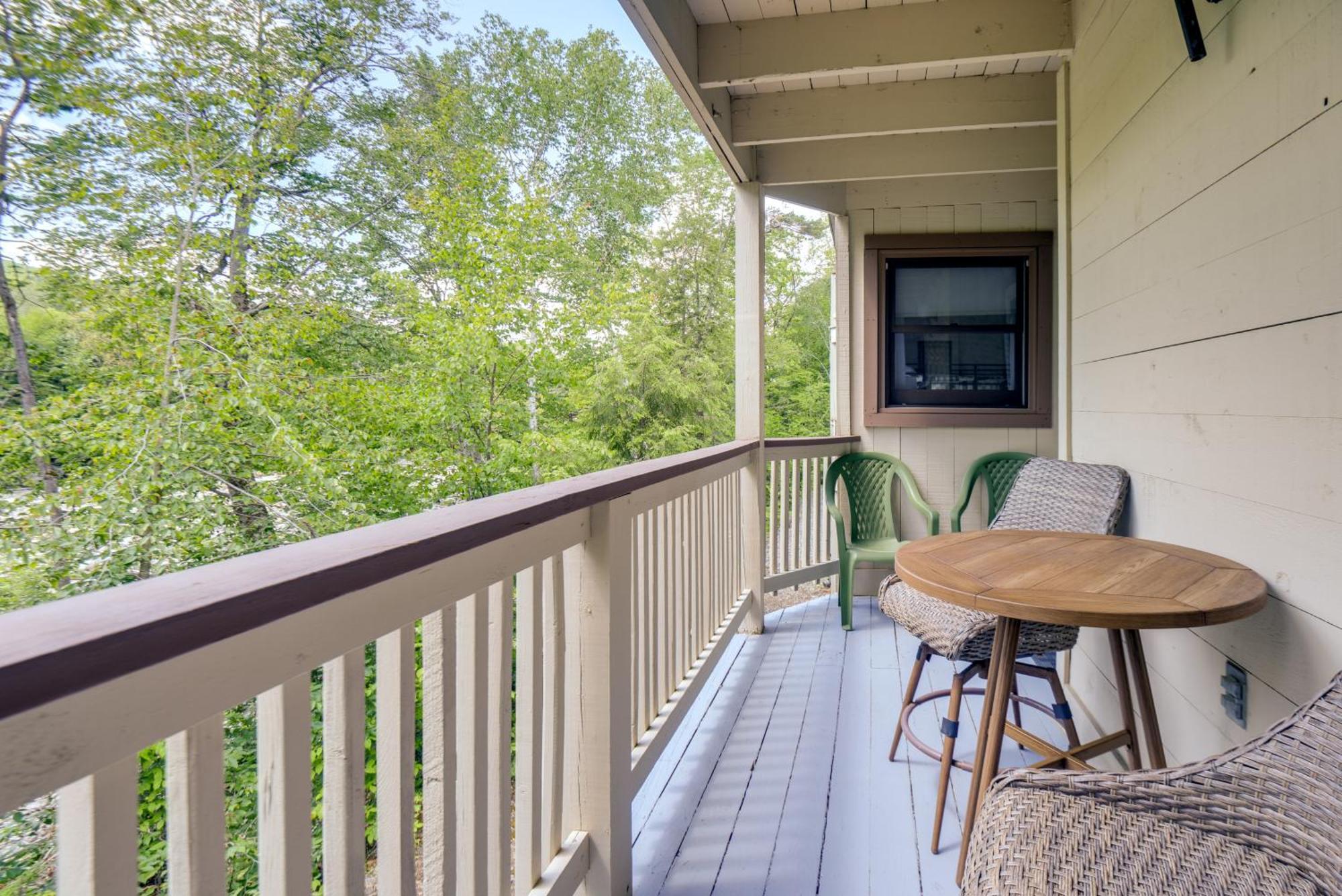 Well-Appointed Lincoln Abode Ski, Swim And Fish! Exterior foto